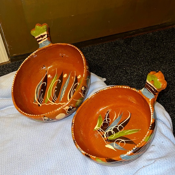 Mexican Tlaquepaque Nesting Bowls 2 Piece Set Redware Pottery Glazed Terra Cotta - Picture 2 of 15